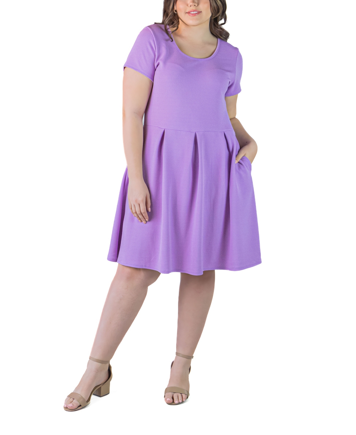 24seven Comfort Apparel Plus Size Scoop Neck Knee Length Pocket Dress In Lilac