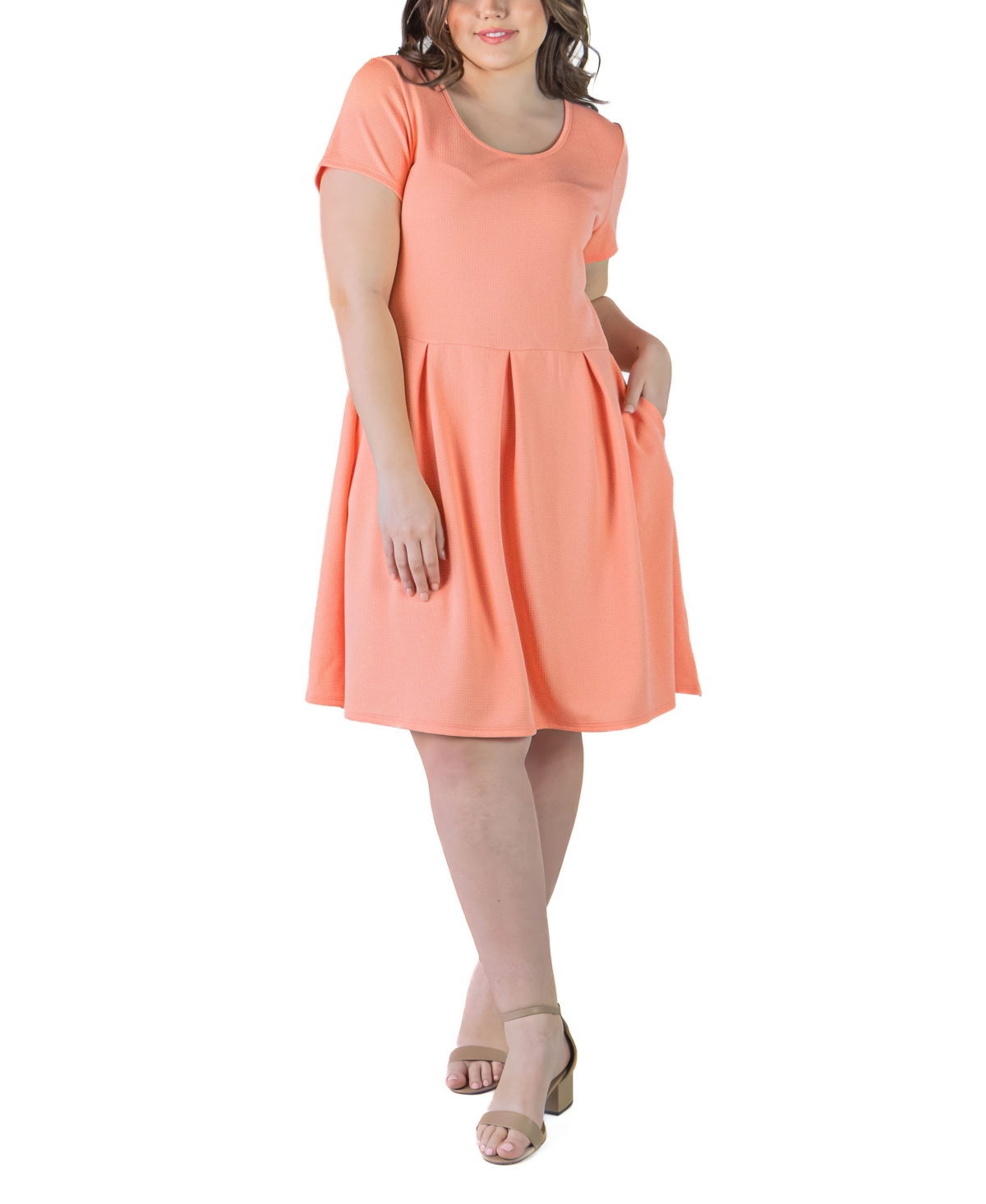 24seven Comfort Apparel Plus Size Scoop Neck Knee Length Pocket Dress In Coral