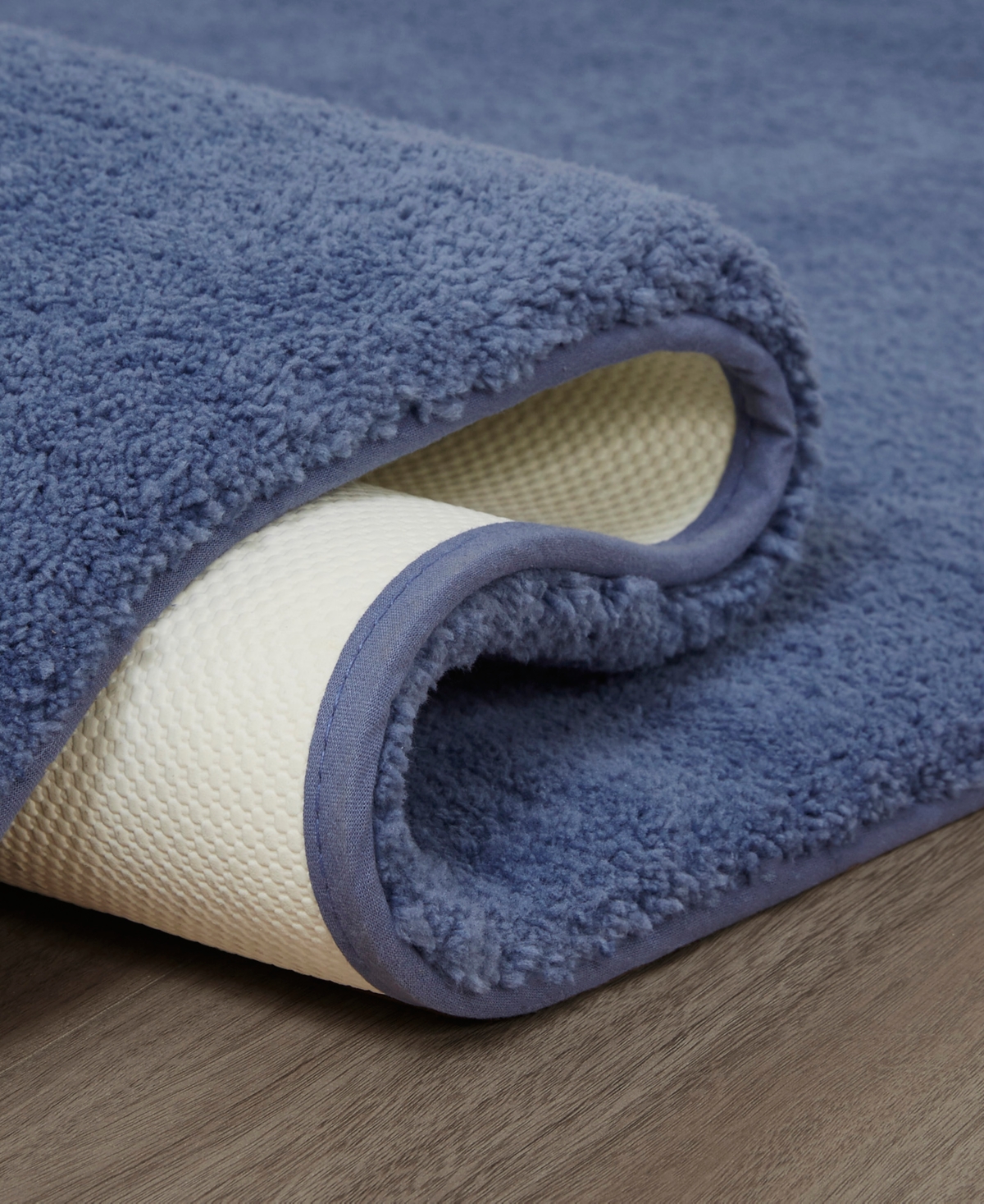 Madison Park Signature Marshmallow Contour Bath Rug, 20" X 24" In Blue