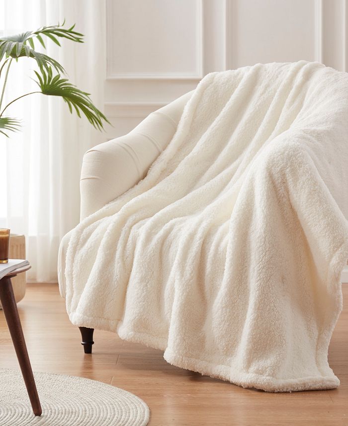 Westinghouse Westing House Sherpa Reversible Heated Throw, 50