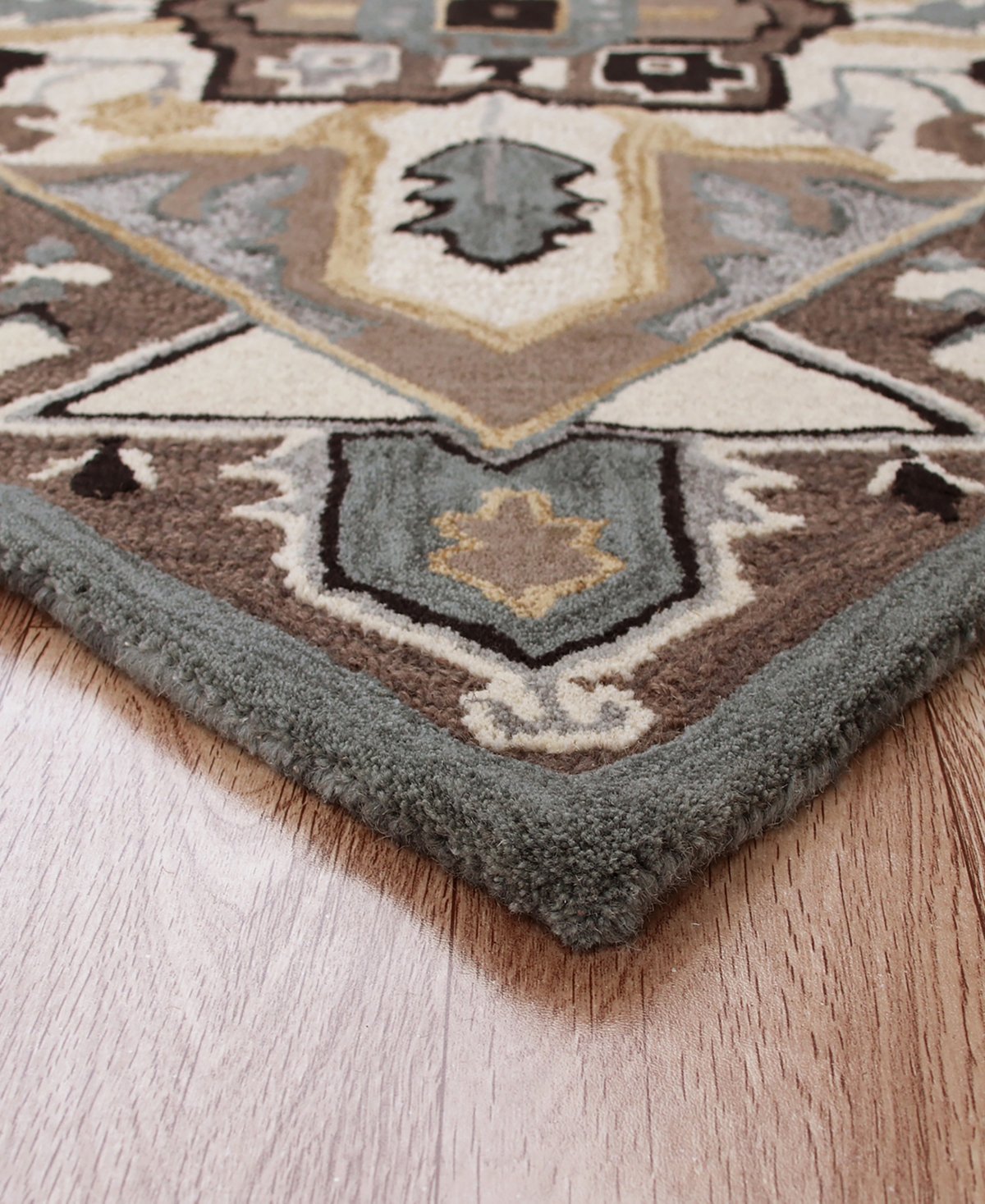 Closeout! Lr Home Super SHAPE50922 Novelty Star Area Rug
