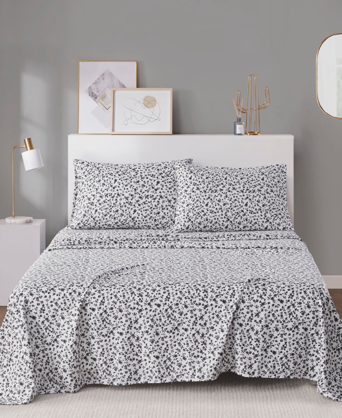 Intelligent Design Printed Microfiber 4 Piece Sheet Set, Full In Black