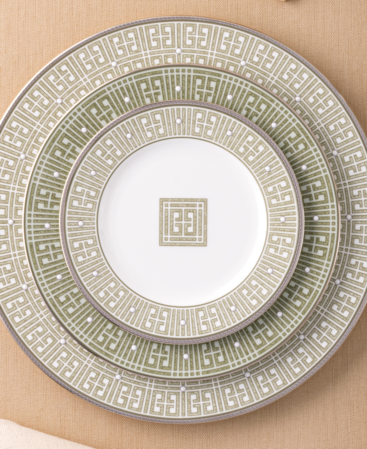 Noritake Infinity Green Platinum 4 Piece Salad Plate Set, Service For 4 In Green Platinum