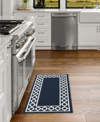 Christine Trellis Border Tufted Runner Rugs