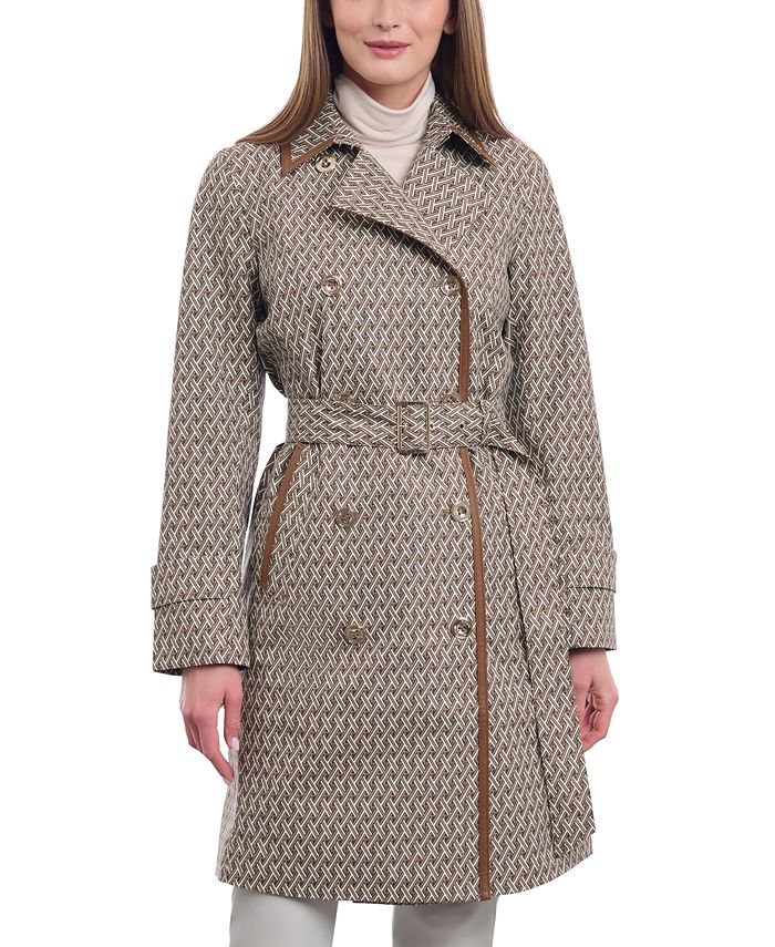 Louis Vuitton 2023 Monogram Giant Signature Short Hooded Wrap Coat