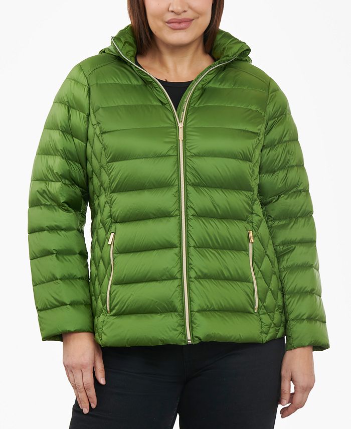 women's plus size packable puffer jacket