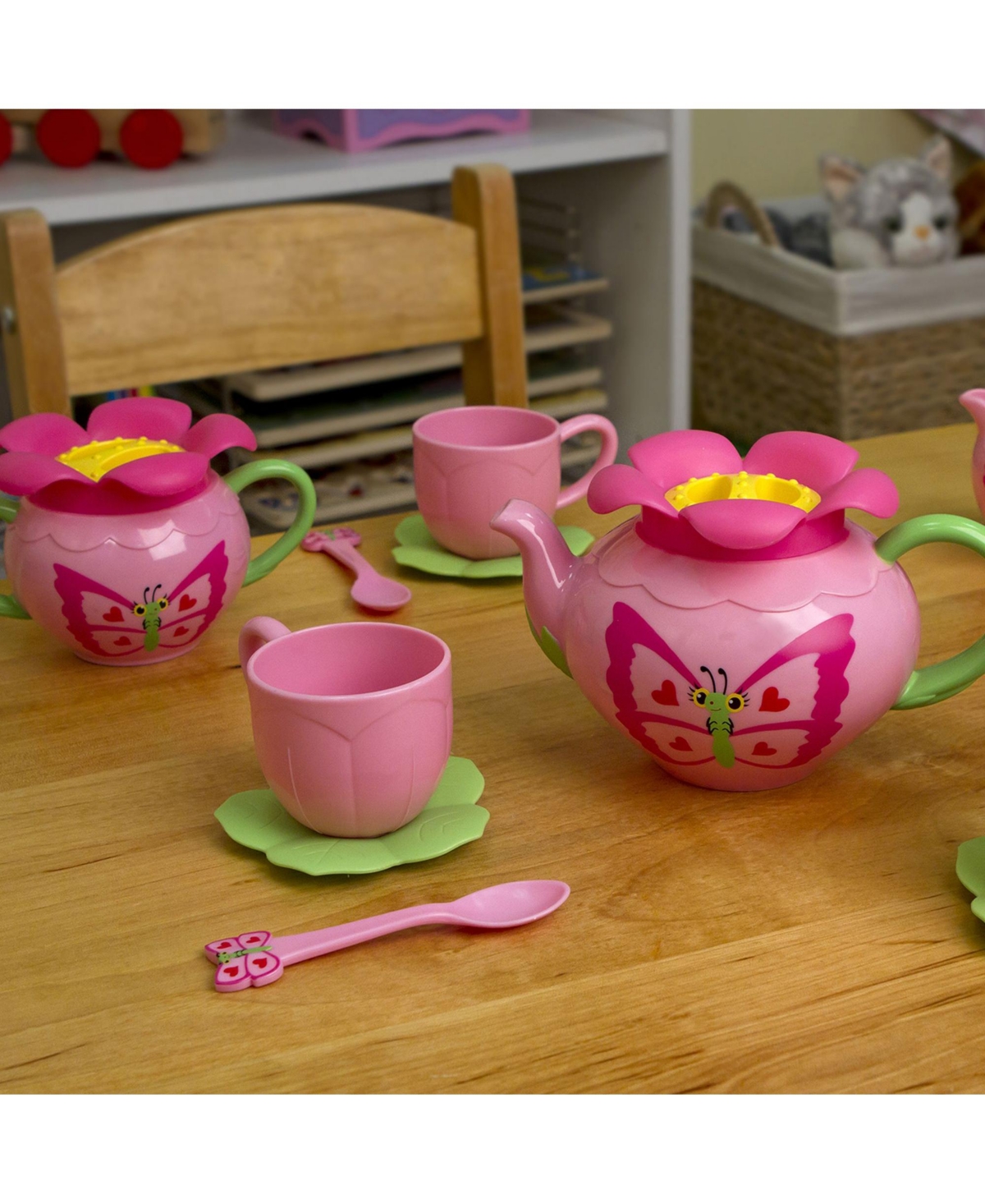 Melissa & Doug Butterfly Tea Set (15 Pcs) In Multi