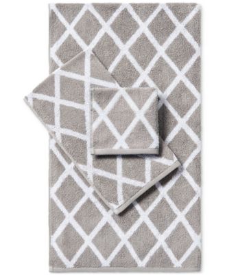Sanders Diamond Cotton Bath Towel, 30" x 56"