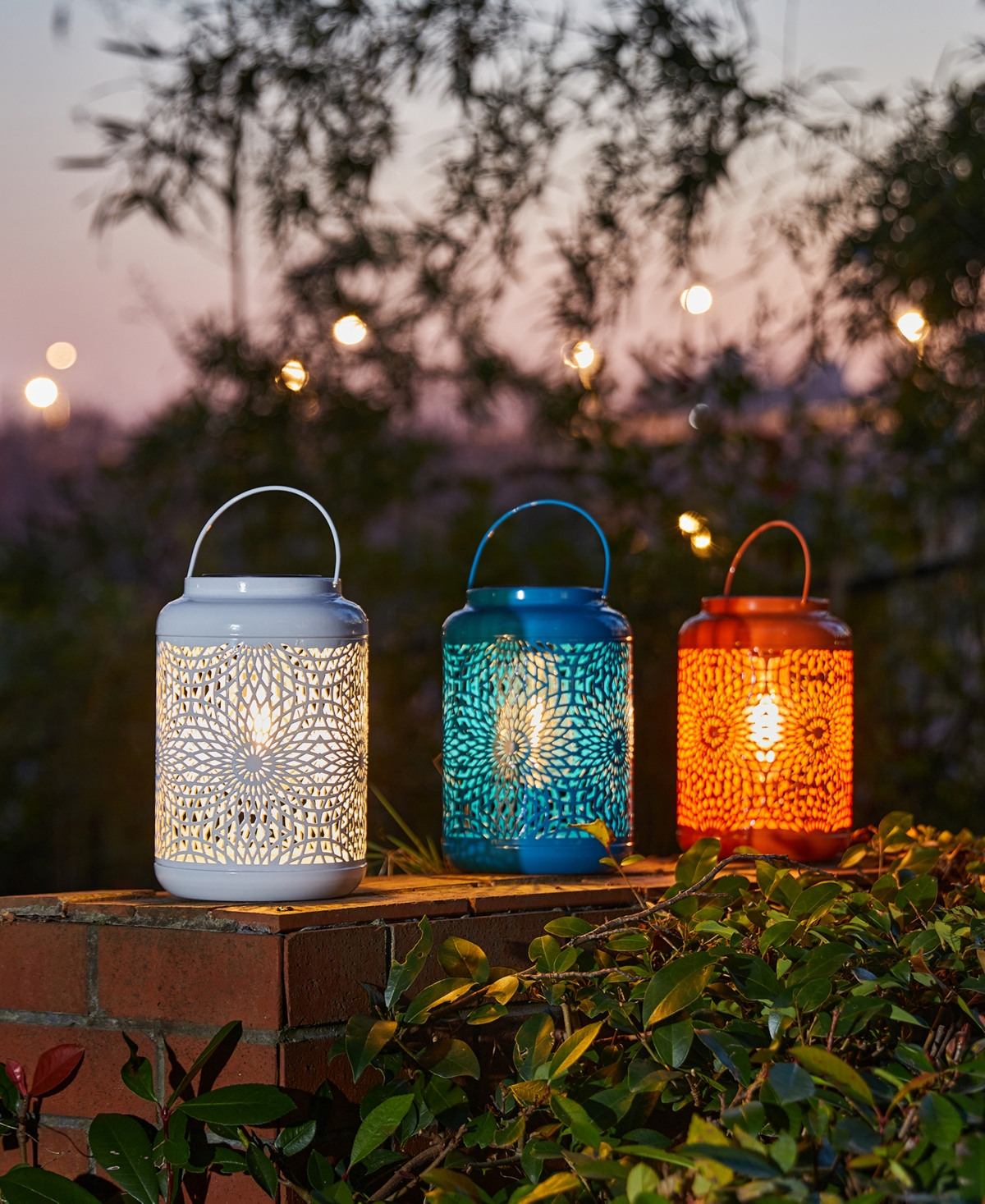 Glitzhome H Metal Cutout Solar Powered Outdoor Hanging Lantern with Edison Bulb, Set of 2