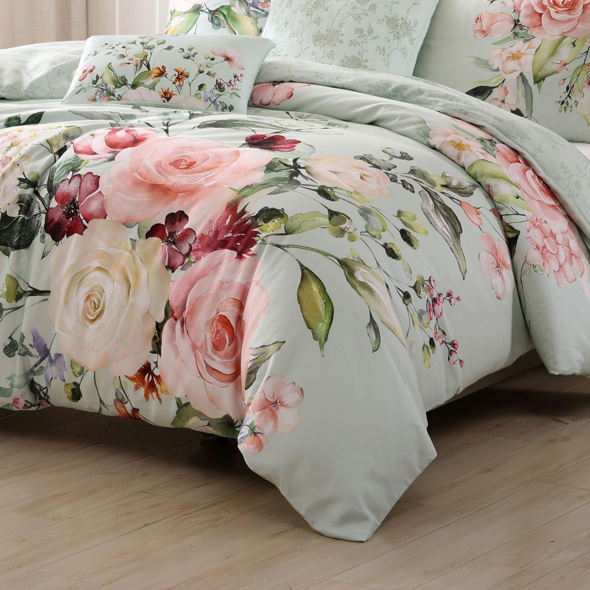 Bebejan Rose on Misty Green Bedding 200 Thread Count 100% Cotton Sateen 5 Piece Reversible King Comforter Set
