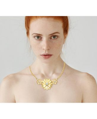 Young Adults/Teens 14k Yellow Gold Plated with -Like Cubic Zirconia Triple Daisy Flower Chevron Pendant Necklace