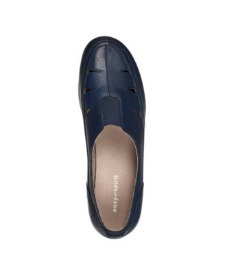 Women's Daisie Cutout Slip-On Flats