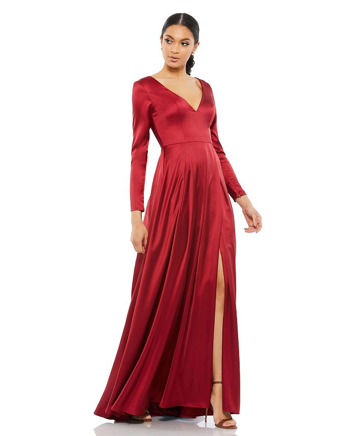 Mac Duggal Women s Ieena Satin V Neck Long Sleeve Pleated Gown