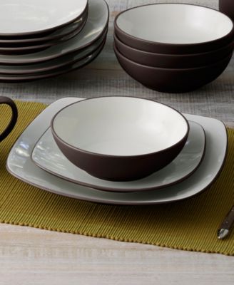 Colorwave Square 16 Pc. Dinnerware Set, Service for 4