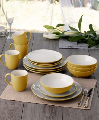 Colorwave Coupe 16 Pc. Dinnerware Set, Service for 4