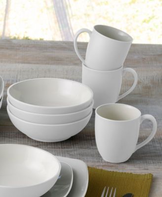 Colorwave Square 16 Pc. Dinnerware Set, Service for 4