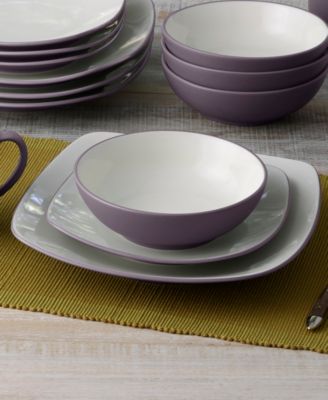 Colorwave Square 16 Pc. Dinnerware Set, Service for 4