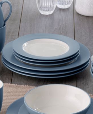 Colorwave Rim 16-Pc. Dinnerware Set, Service for 4