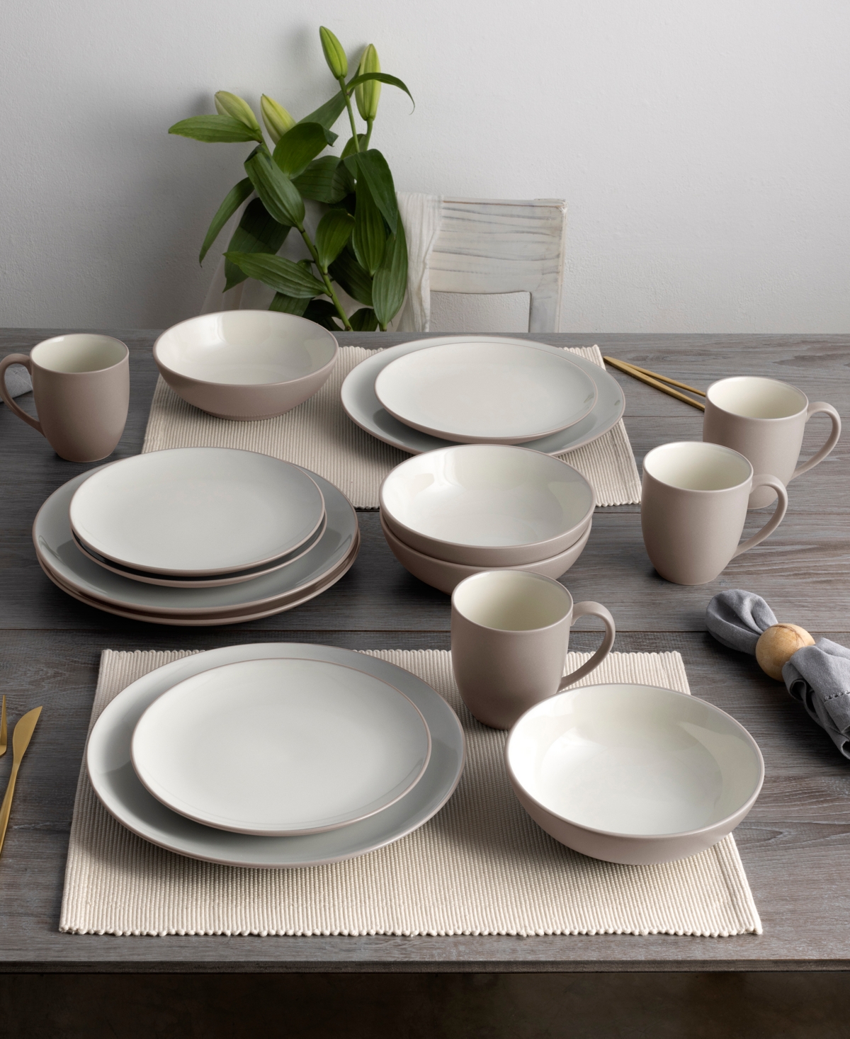 Noritake Colorwave Coupe 16 Pc. Dinnerware Set, Service For 4 In Sand