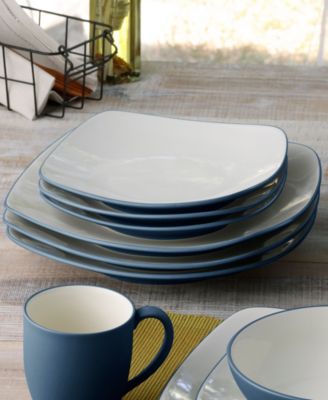 Colorwave Square 16 Pc. Dinnerware Set, Service for 4