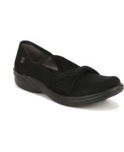 Macys best sale shoes bzees