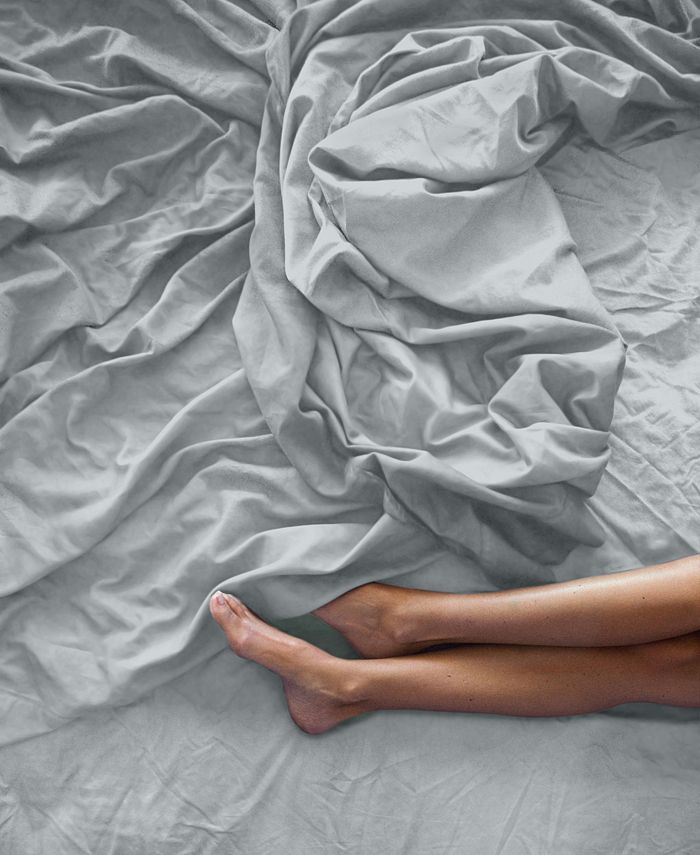 Pillow Guy Classic Cool & Crisp 100 Cotton Percale 4Piece Sheet Set