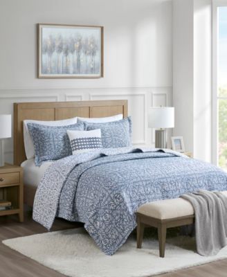 Harmony Oversized Reversible Matelasse 4 Piece Coverlet Set, Full/Queen