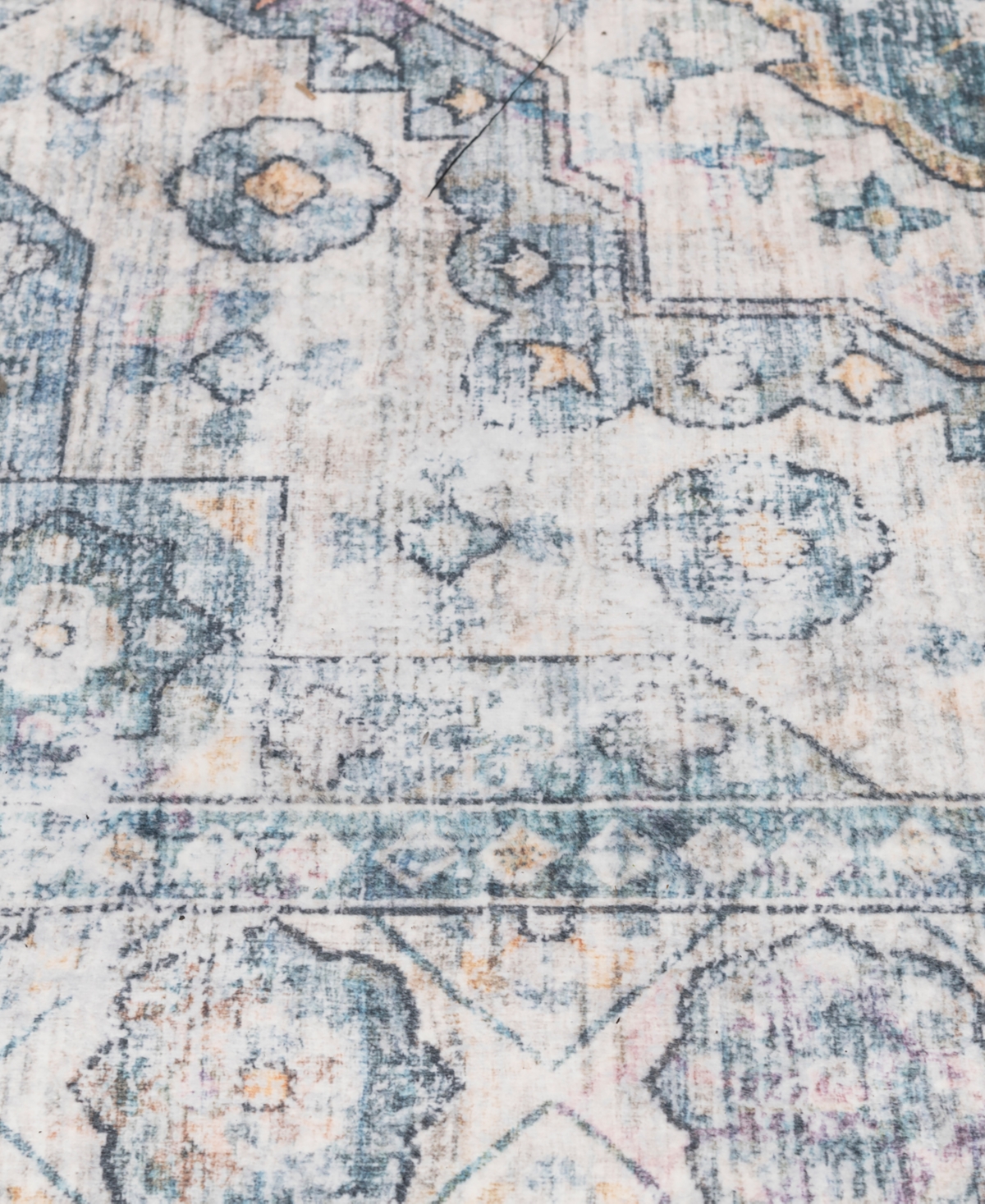 Mink Home Km Home Belmont Daken 5' X 7' Area Rug In Blue