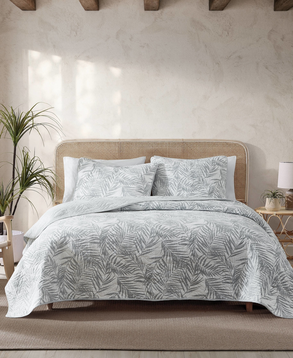 Tommy Bahama Home Palmday Cotton Reversible 3 Piece Quilt Set, Full/queen In Bahama Gray
