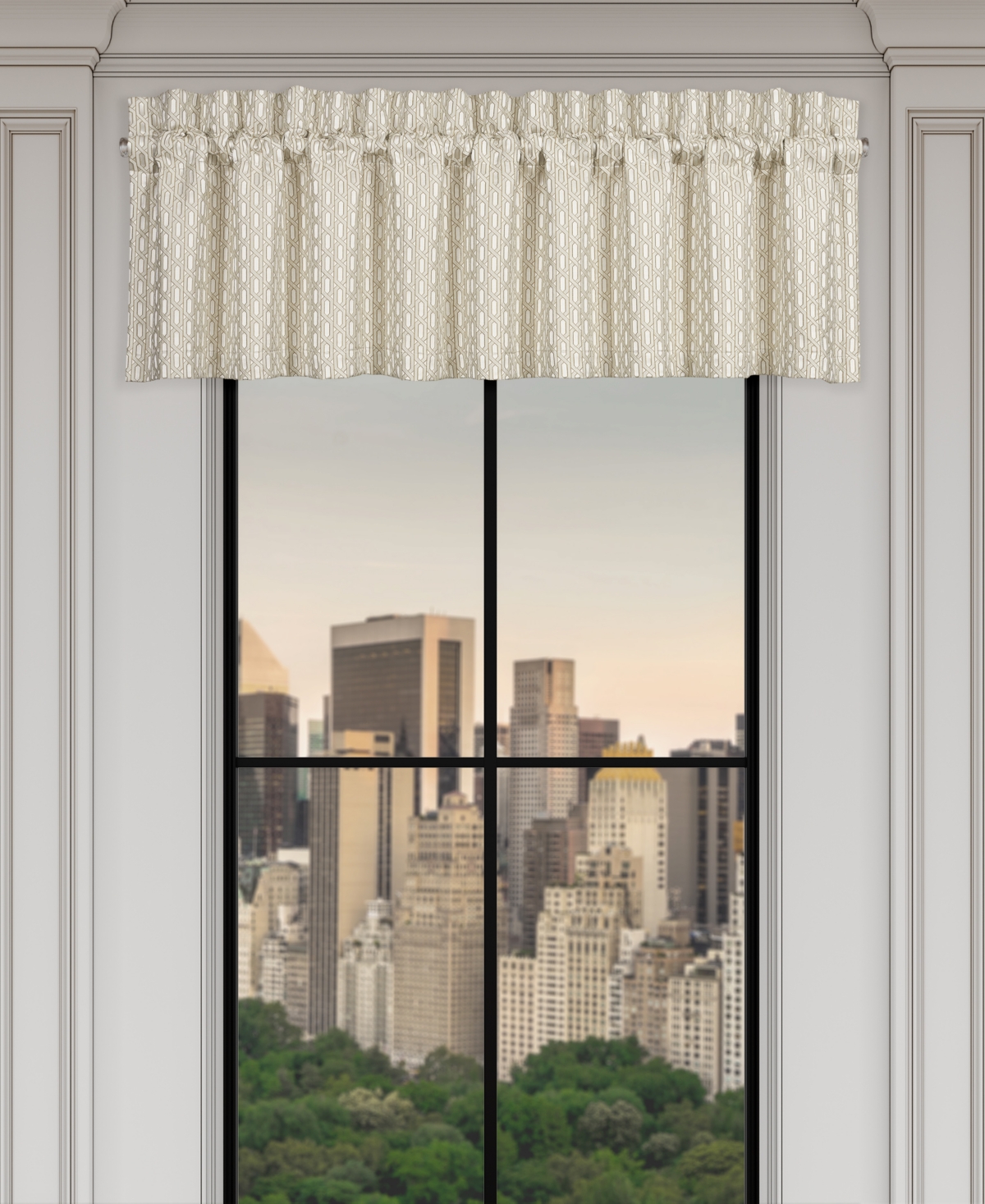 J Queen New York Metropolitan Window Straight Valance In Ivory