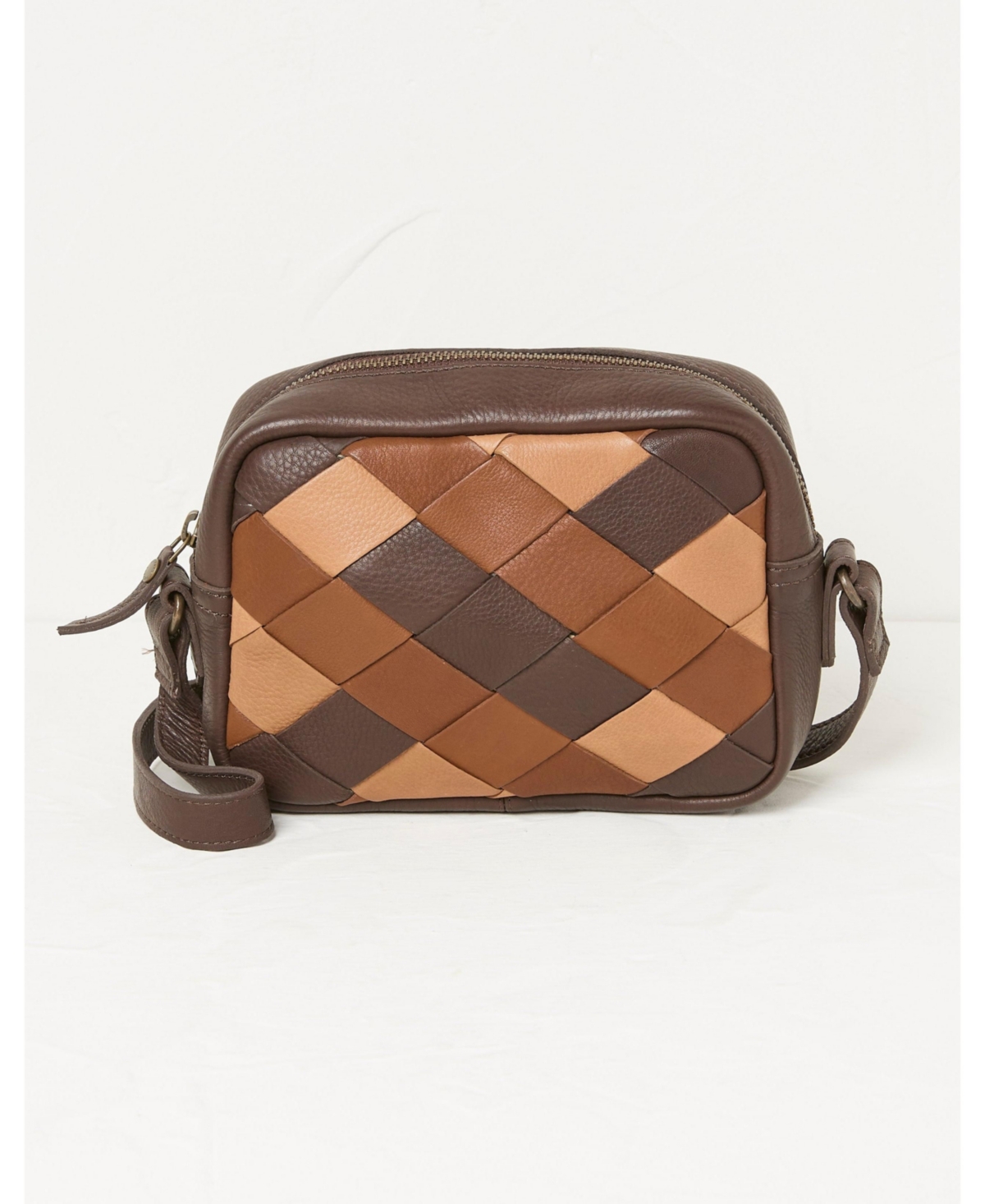 The Venice Weave Crossbody Bag - Chocolate brown