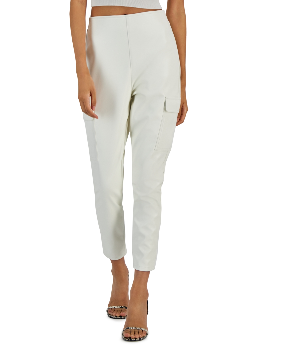 Tinseltown Juniors' High Rise Pull-on Skinny Cargo Jeans, Created For Macy's In Winter White