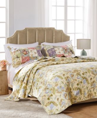 Blooming Prairie Authentic Patchwork Quilt Set