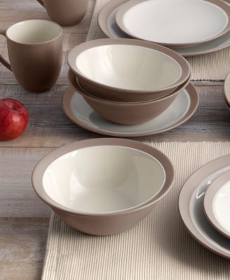 Colorwave Curve&nbsp;Set Of 4  Soup/Cereals, 7", 22 Oz.