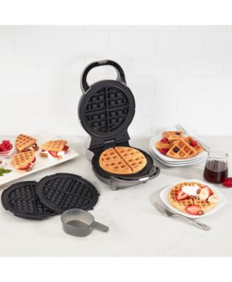 2-in-1 Classic or Belgian Removable Plate Waffle Maker WAF-RP10NAS
