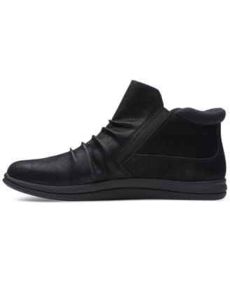 Women's Breeze Range Ruched Ankle Booties