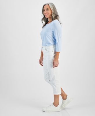 Petite Mid-Rise Curvy Roll-Cuff Capri Jeans