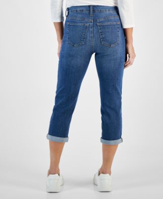 Petite Mid-Rise Curvy Roll-Cuff Capri Jeans
