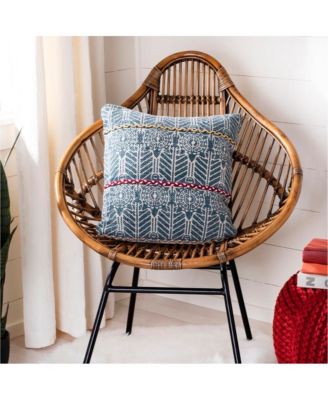 Larren 18" x 18" Pillow