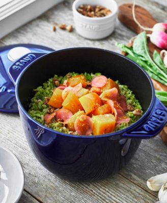 Cast Iron 1.5-Qt. Petite French Oven 