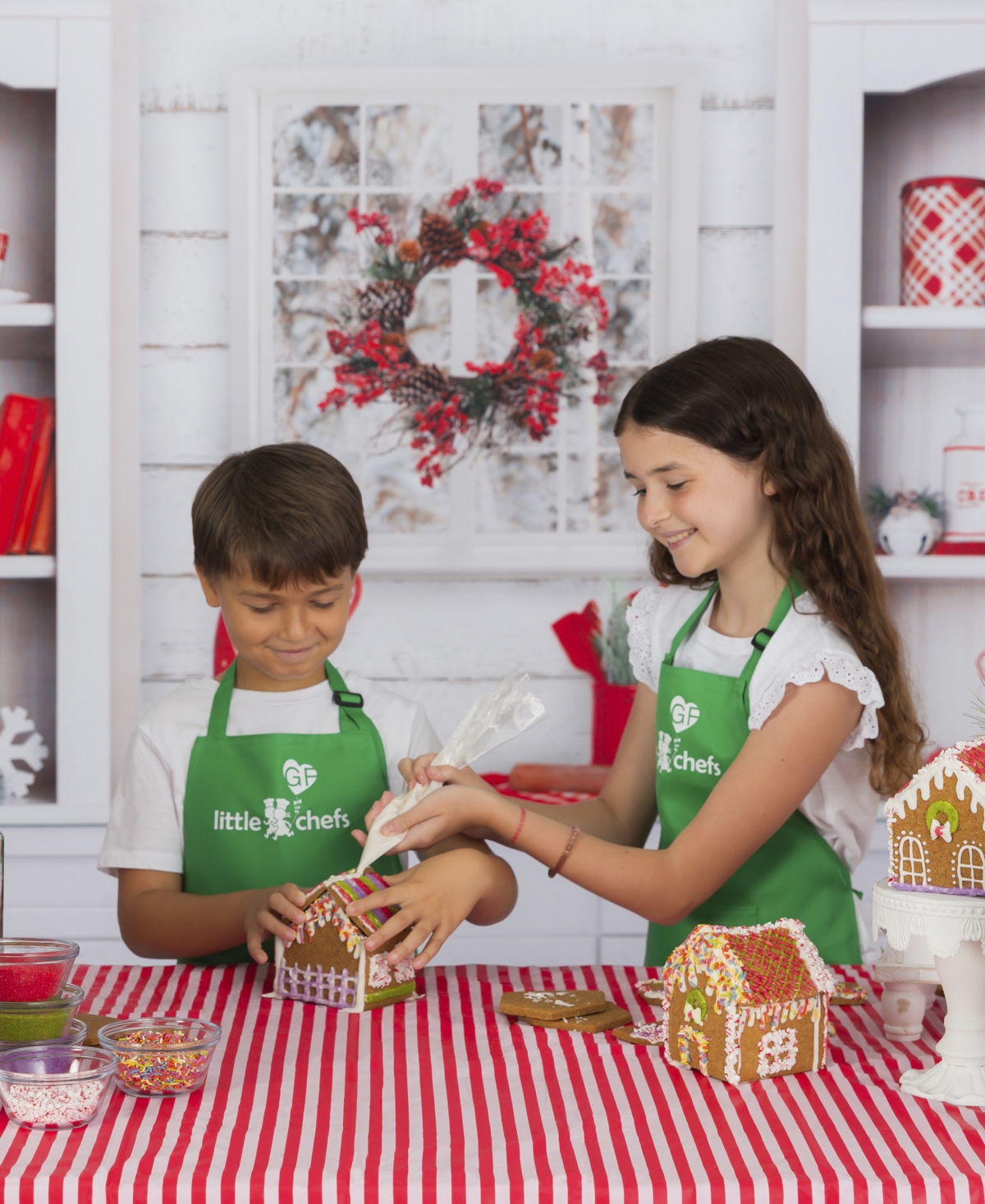 Little Gf Chefs Gingerbread House Baking Kit