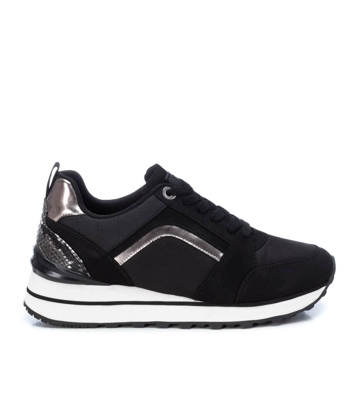 Women's Lace-Up Sneakers By Xti - Black