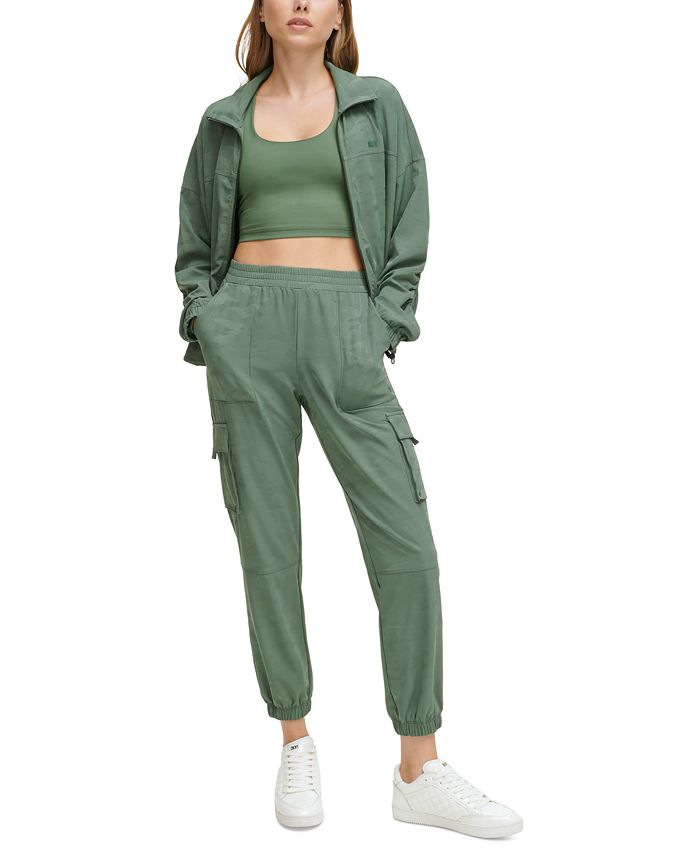  Jogger Pants for Women with Pockets Petite Cargo Athletic Pants  for Women with Pockets Joggers for Women Hiking Pants Cargo Sweatpants  Travel Track Pants with Pockets Green : Clothing, Shoes 