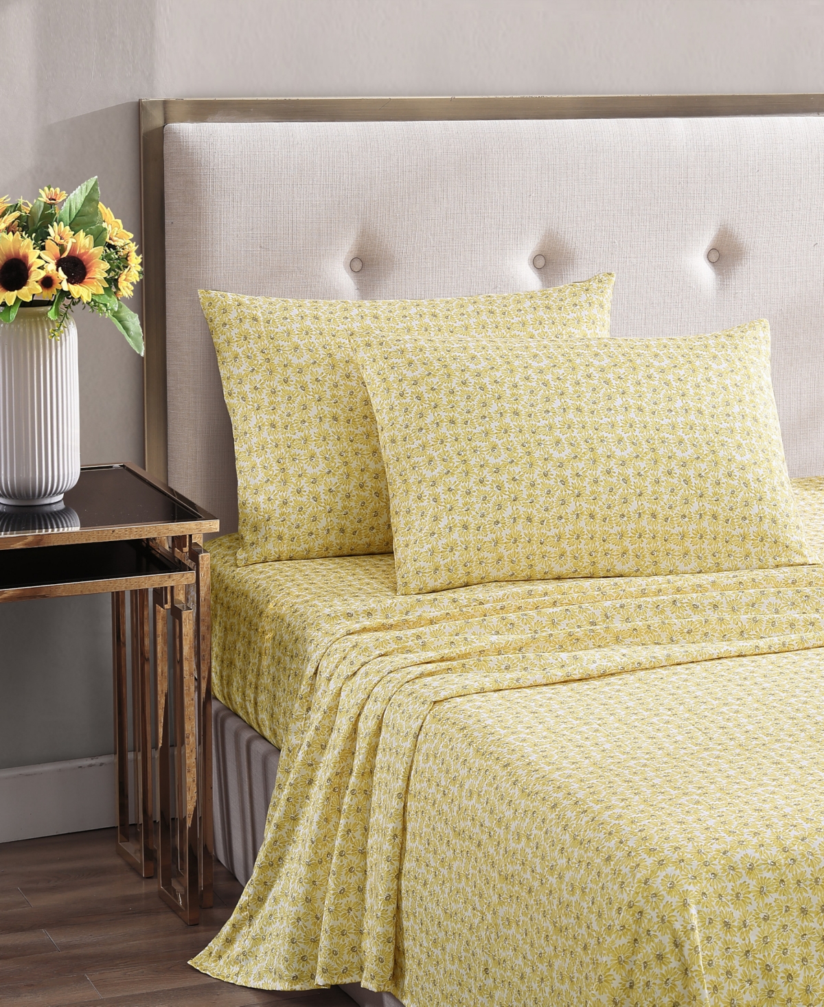 Betsey Johnson Sunflower Field Microfiber 4-Pc. Sheet Set