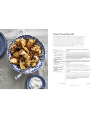 Natasha's Kitchen- 100+ Easy Family-Favorite Recipes You'll Make Again and Again- A Cookbook by Natasha Kravchuk