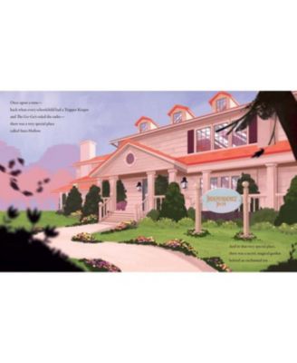 Gilmore Girls- At Home in Stars Hollow- (TV Book, Pop Culture Picture Book) by Micol Ostow