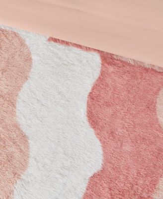 Intelligent Design Cassie Ombre Shaggy Faux Fur Comforter Sets In Multi