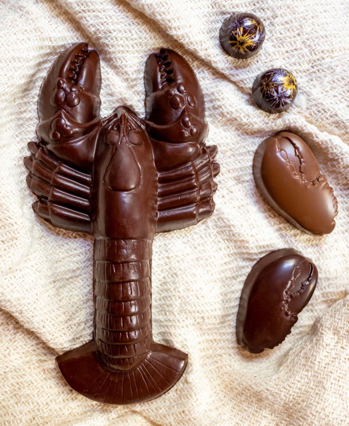 Shop Bixby Chocolate Lobster Dinner Dark Chocolate, 5 Piece Set In No Color