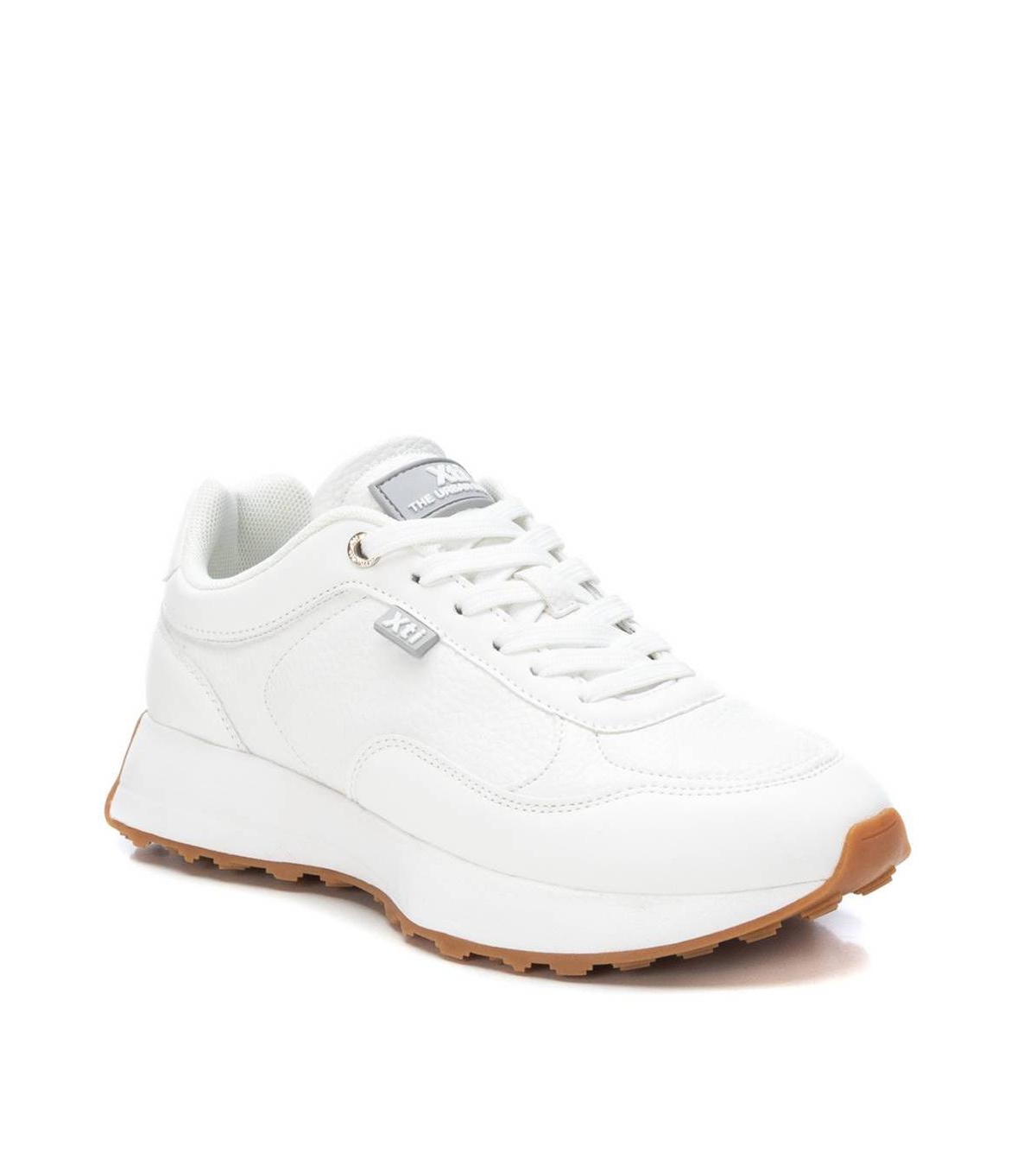 Women's Lace-Up Sneakers By Xti - White