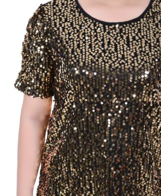 Petite Short Sleeve Sequined Top